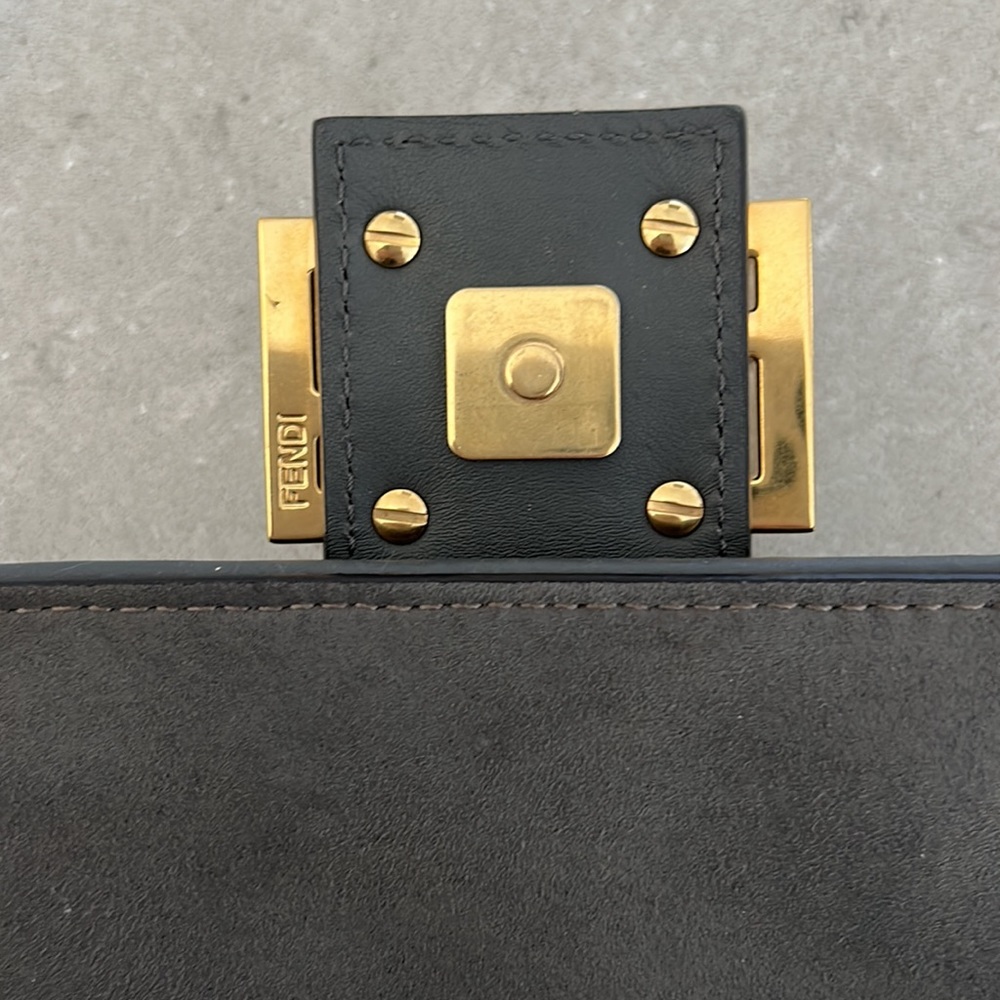 FENDI Baguette Gray Velour Gold Hardware Purse Shoulder Bag Cross Body - Picture 12 of 16